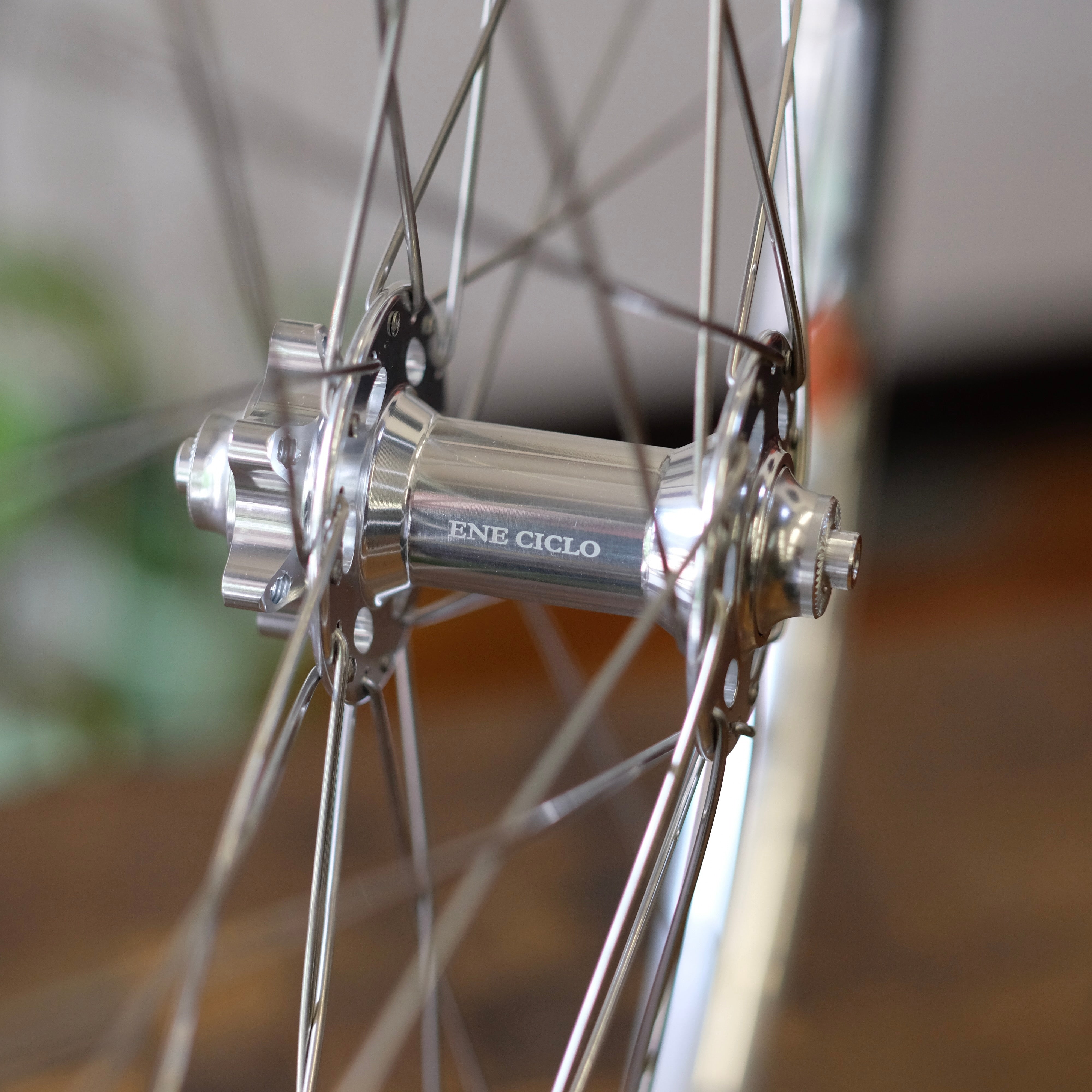 DIA COMPE Ene Ciclo Touring Disc Hub