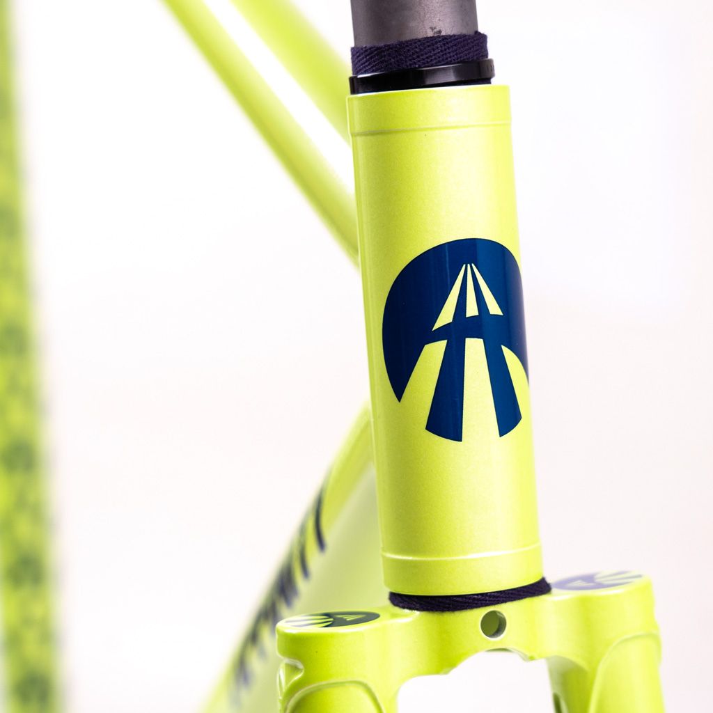 AFFINITY CYCLES Lo Pro Track Frame Set