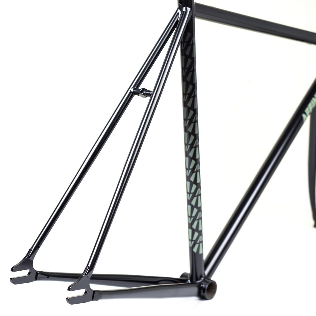 AFFINITY CYCLES Metropolitan Track Frame Set
