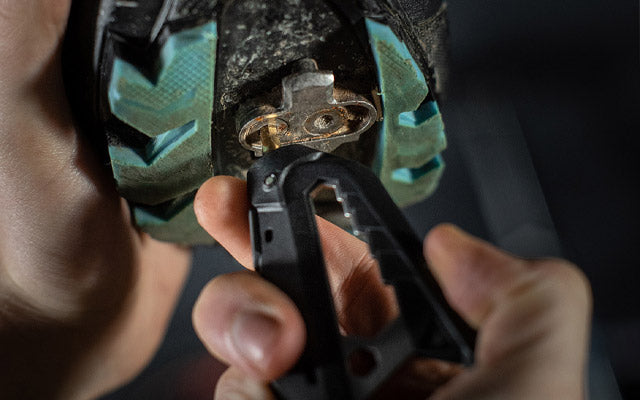 KNOG Fang Multi Tool