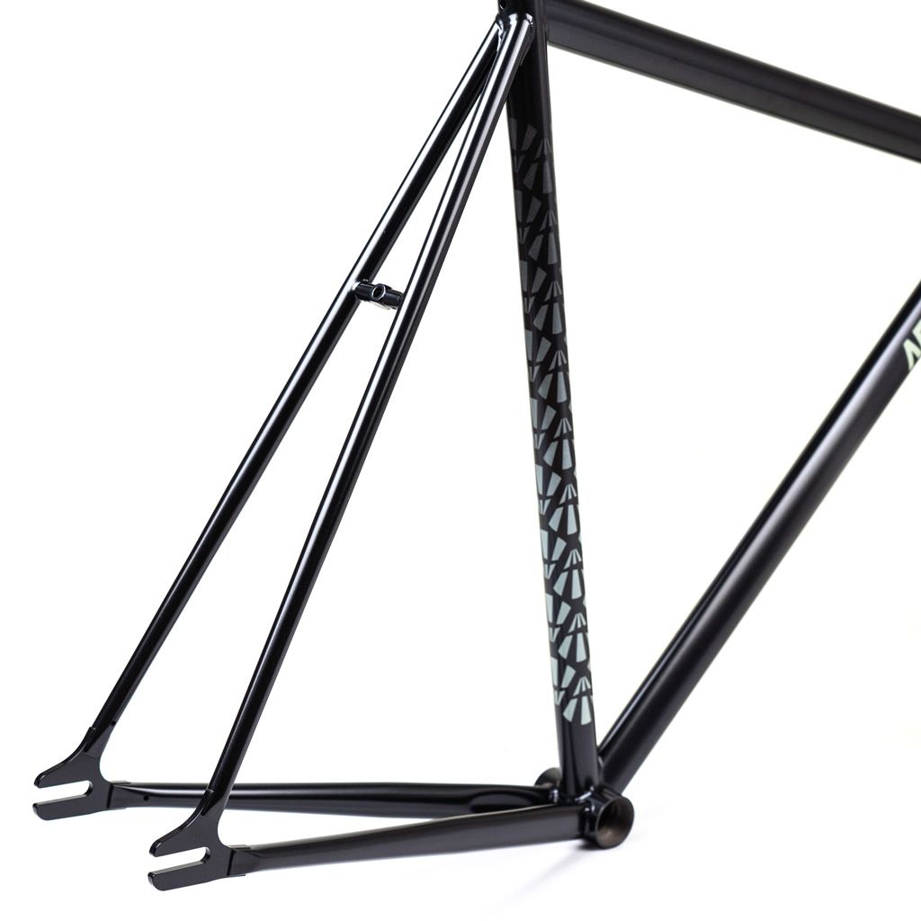 AFFINITY CYCLES Lo Pro Track Frame Set