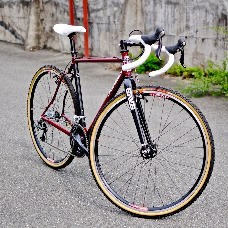 SIMWORKS Misirlou Bar