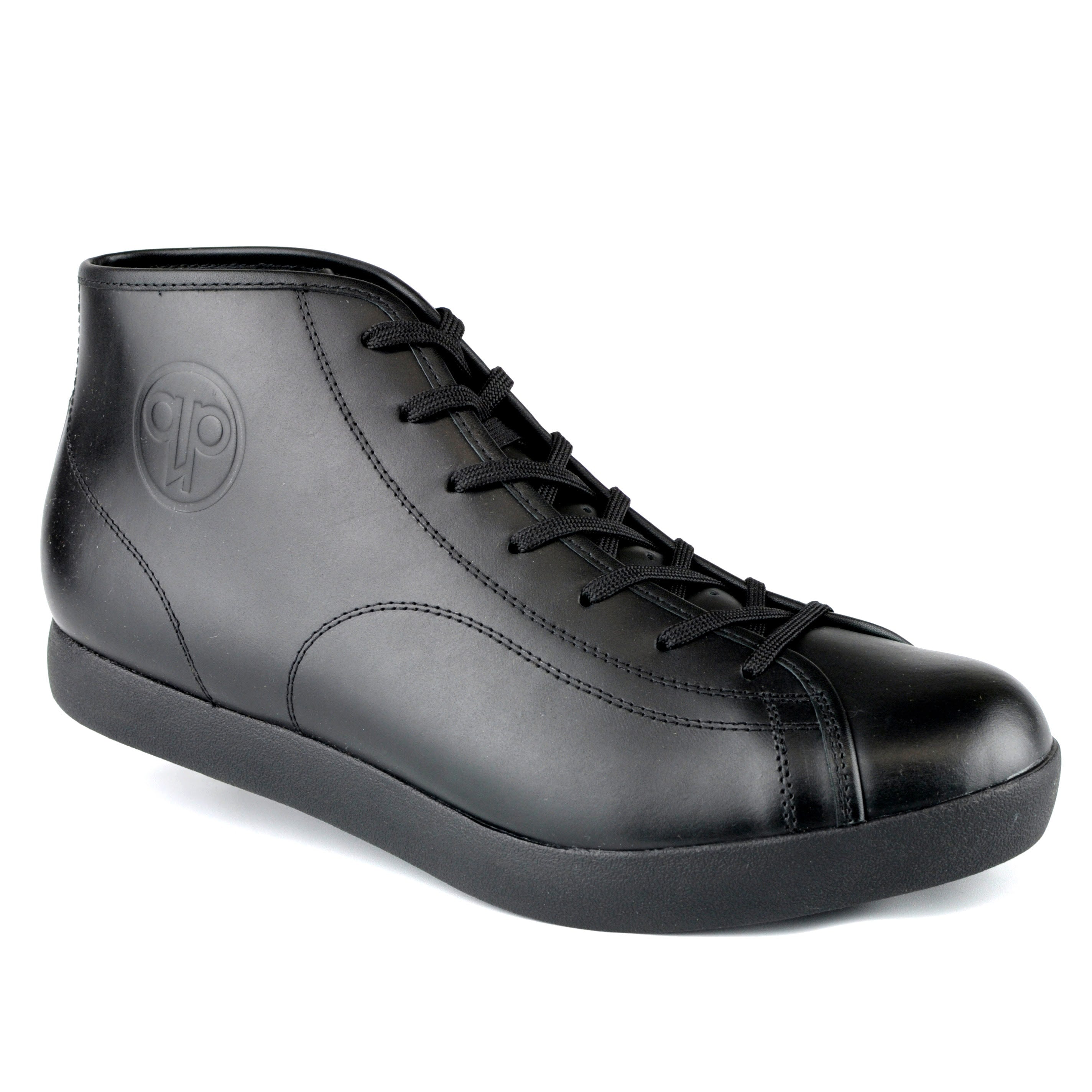QUOC Urbanite Classic Mid