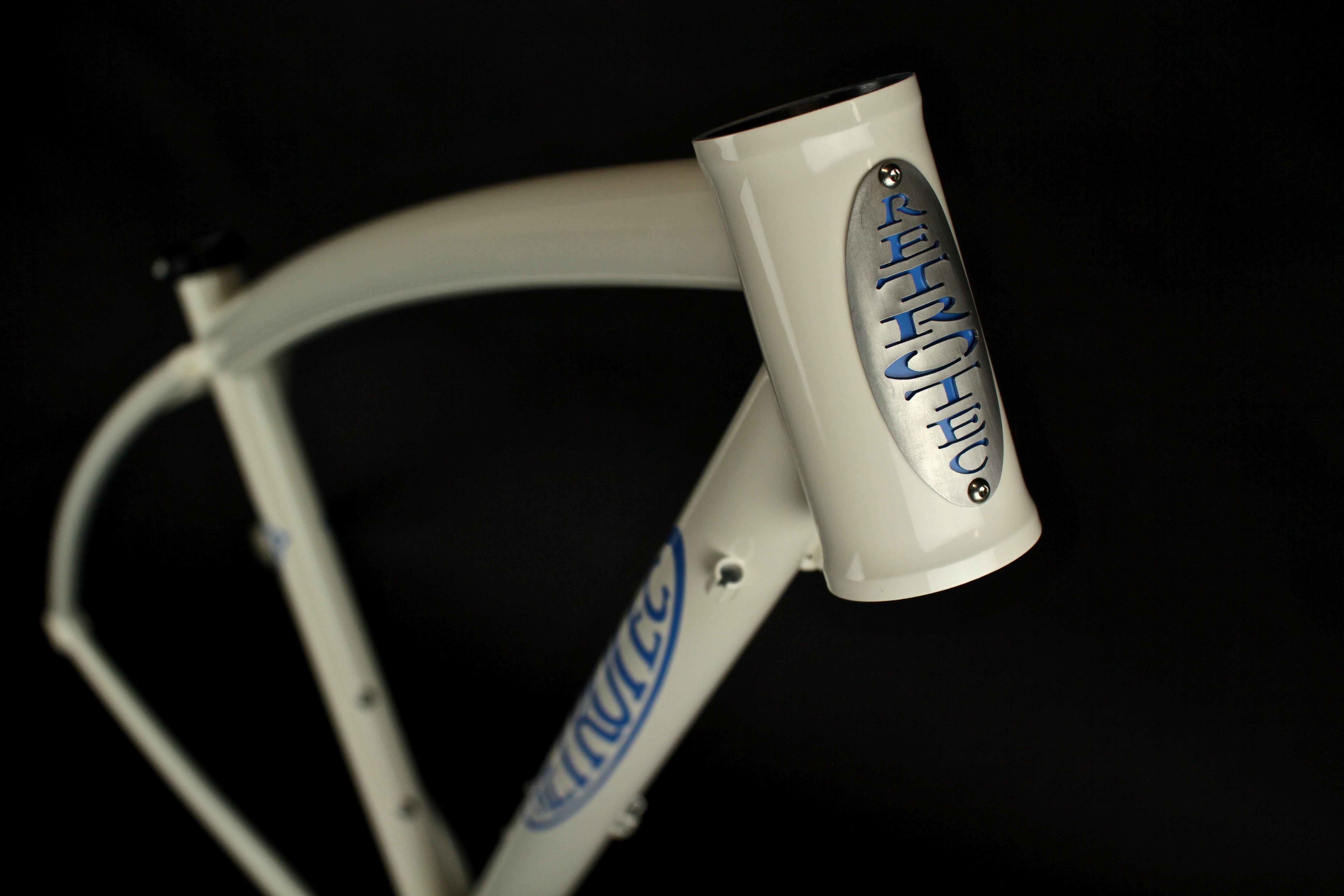 RETROTEC 27.5" Half Top ATB / Milk Shake 410