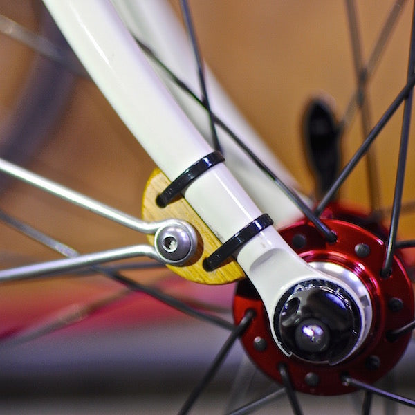 SYKES Wooden Eyelets