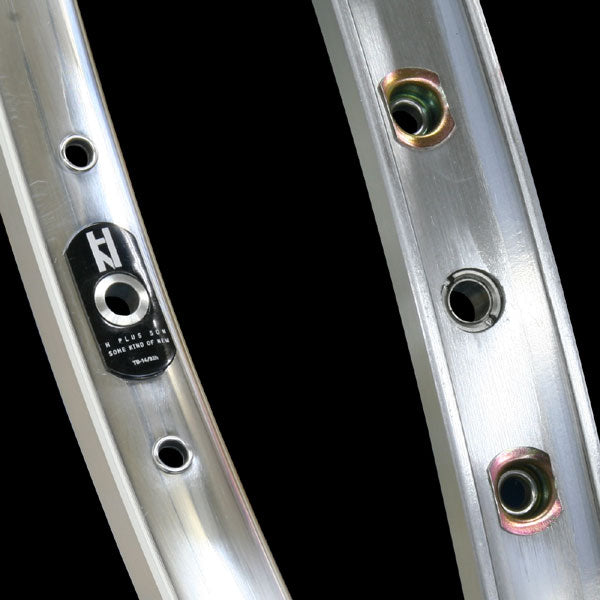 H PLUS SON TB-14 The Box