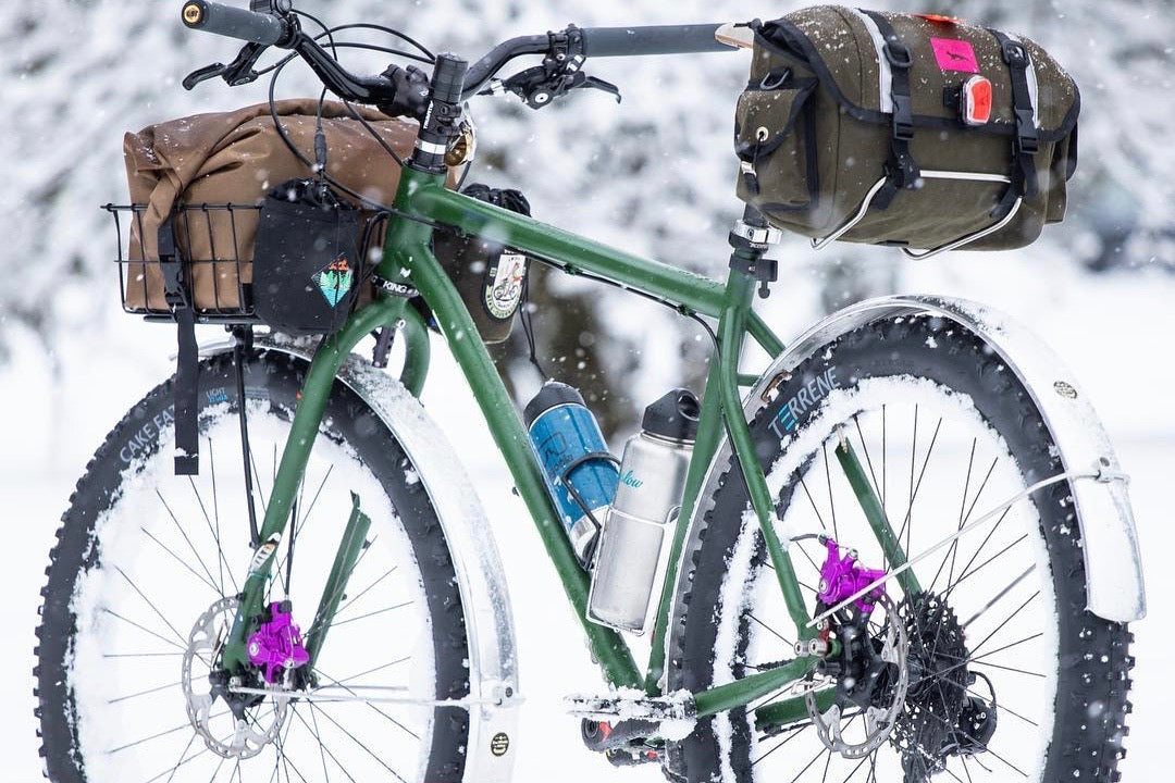 【KONA】Unit in the snow.