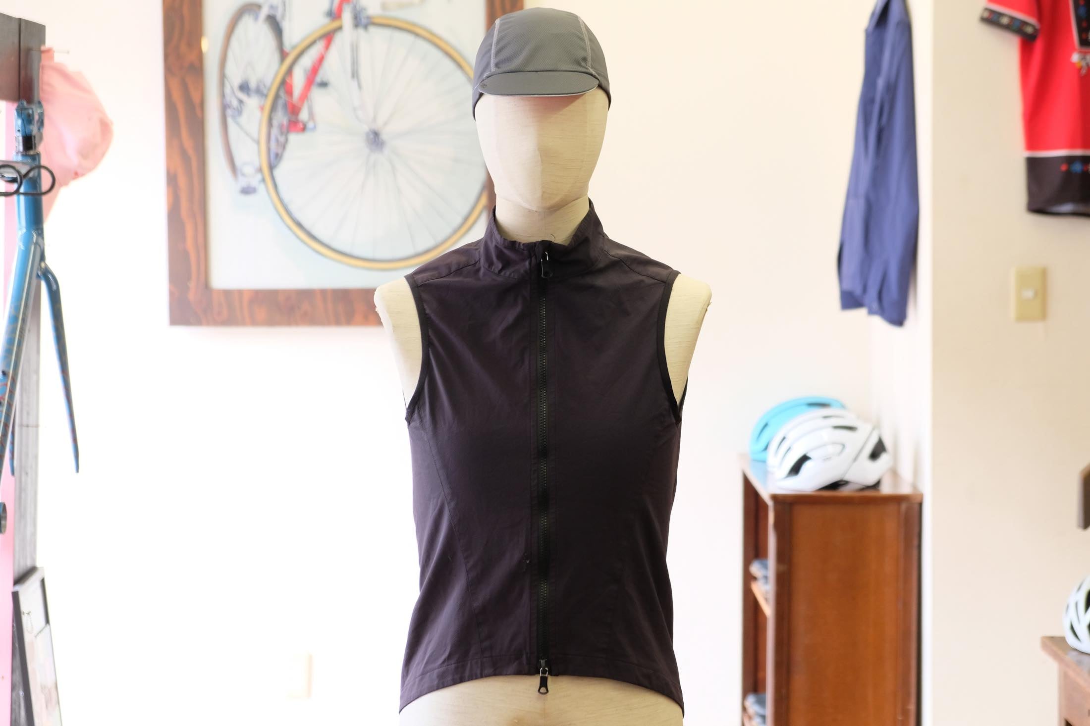 【SEARCH AND STATE / S1-V Riding Vest】肌寒い時、暖かい時、いつでも活躍する1着