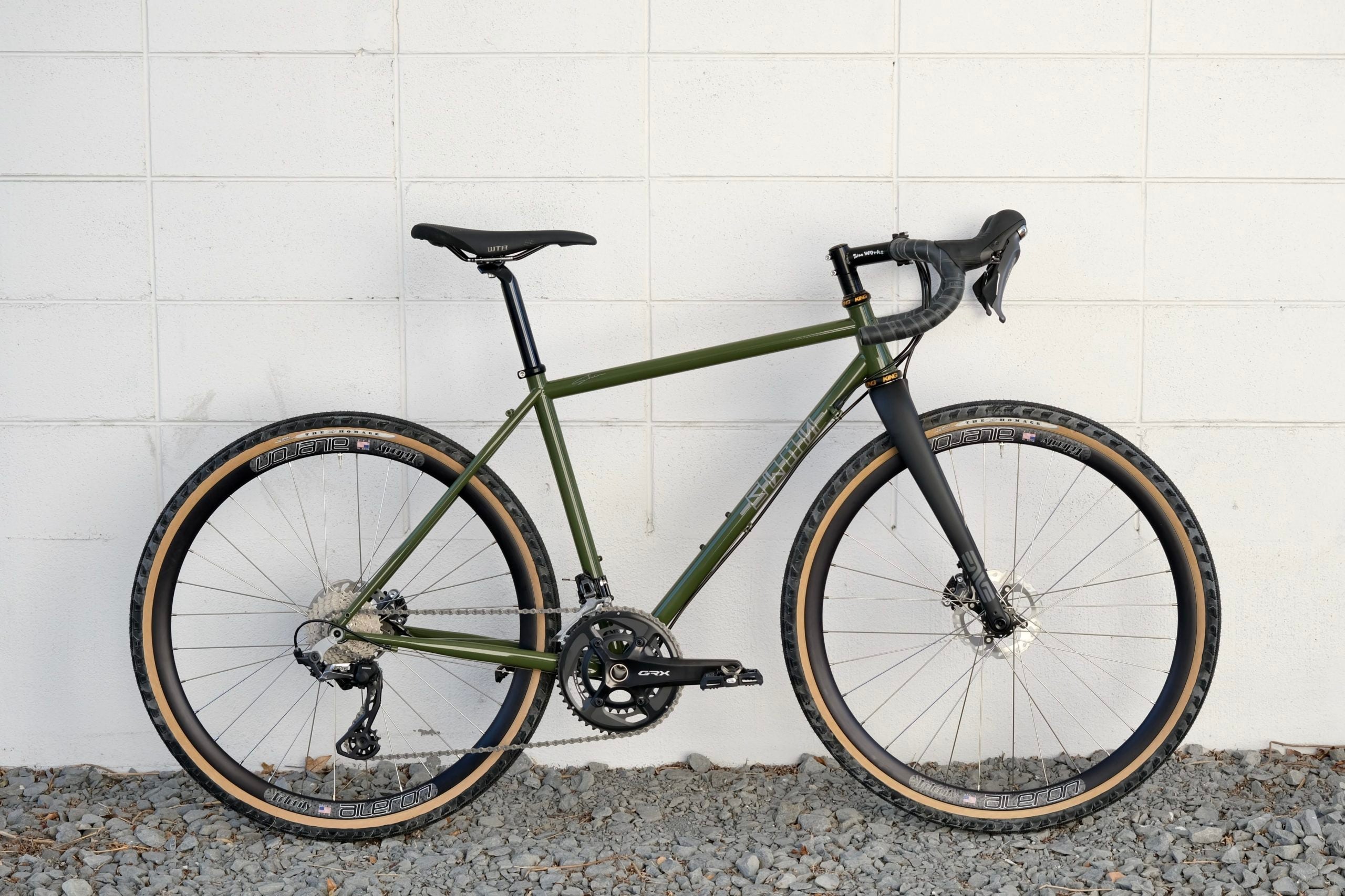 【BIKE of the WEEK】Shin Fabrication. Gravel Road
