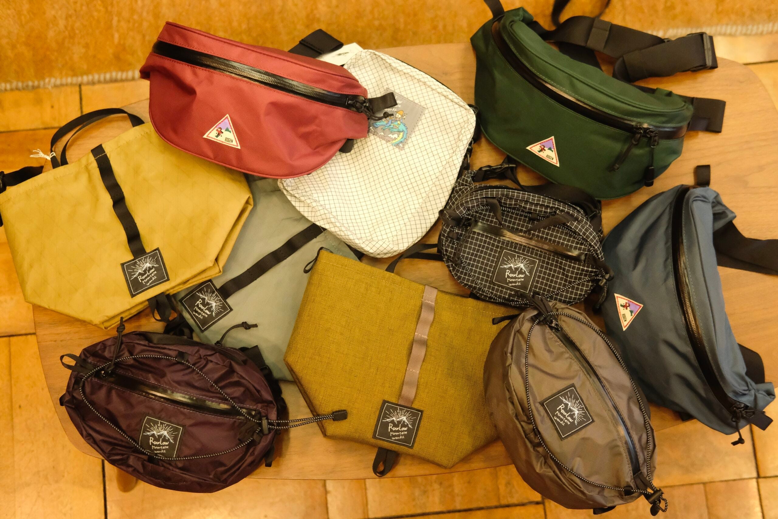 【RAWLOW MOUNTAIN WORKS】スモールバッグ4選!!あなたはどんなシーンで使う？