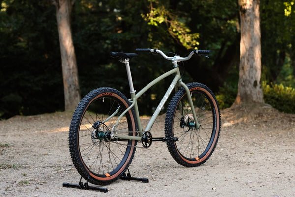【BLACKCAT BICYCLES】Swami