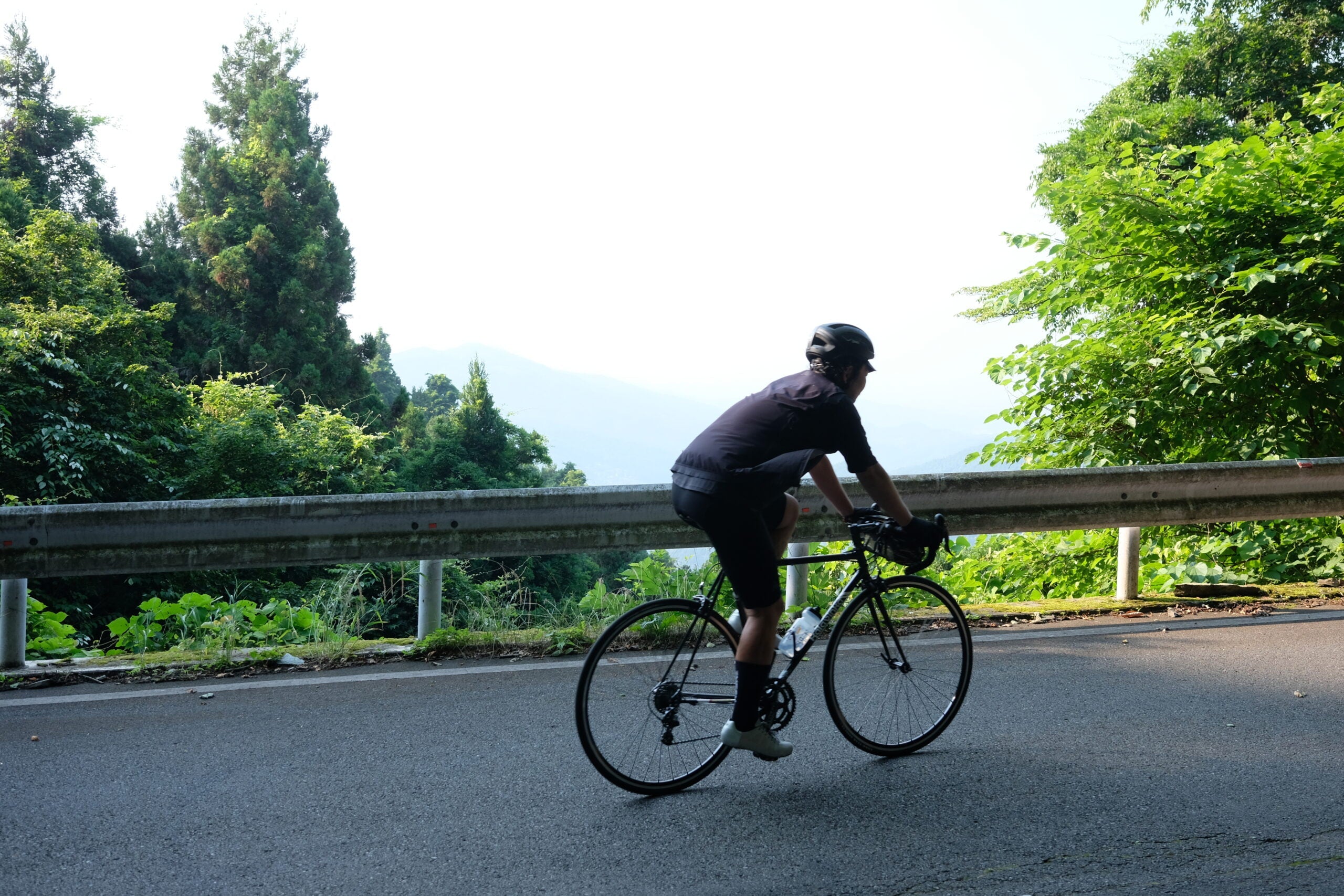 【TADE QUI ライドのお誘い】TADE QUI 細川さんと三国山山頂へライドします！