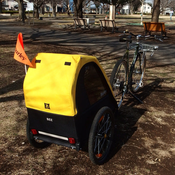 自転車用チャイルドトレーラー イエロー Circles Tokyo】子どもと「移動」を楽しむという選択 — BURLEY
