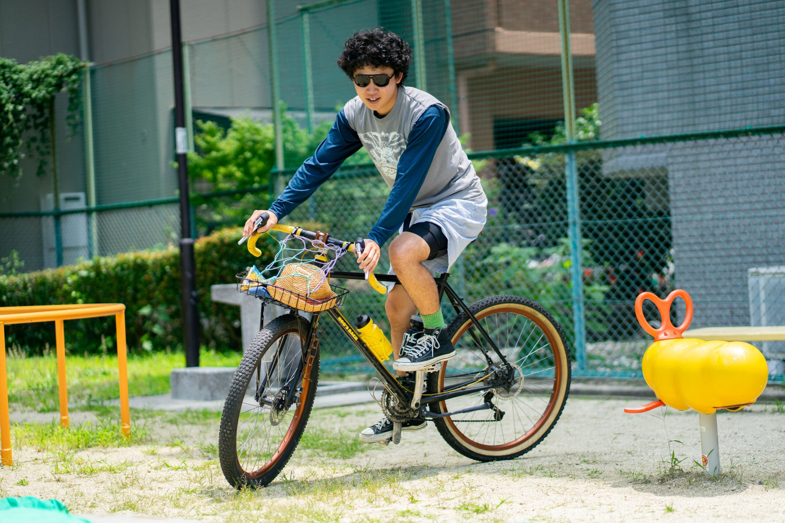 “自転車屋が考える、服” Vol.10 – OMM BIKE Style