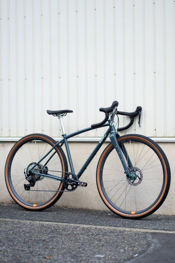 【SKLAR BIKES Super Something】長年の相棒と、新しい一台