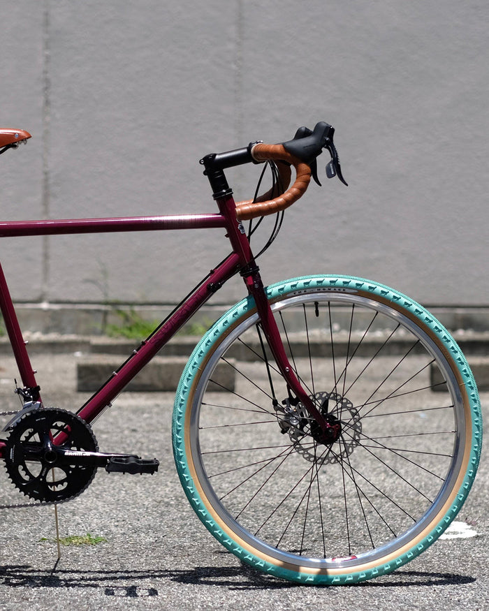 SURLY / Disc Trucker with 650b Homage