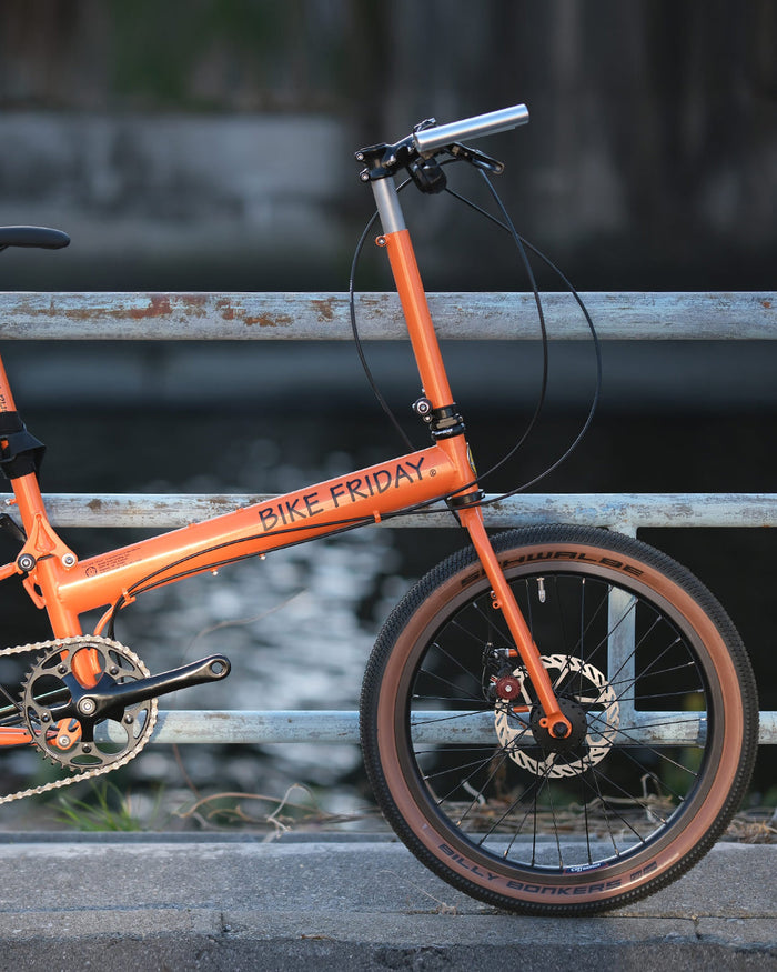 BIKE FRIDAY / New World Tourist