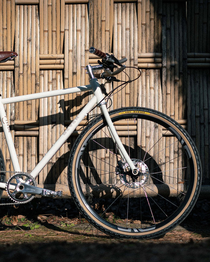 SEVEN / Expat S