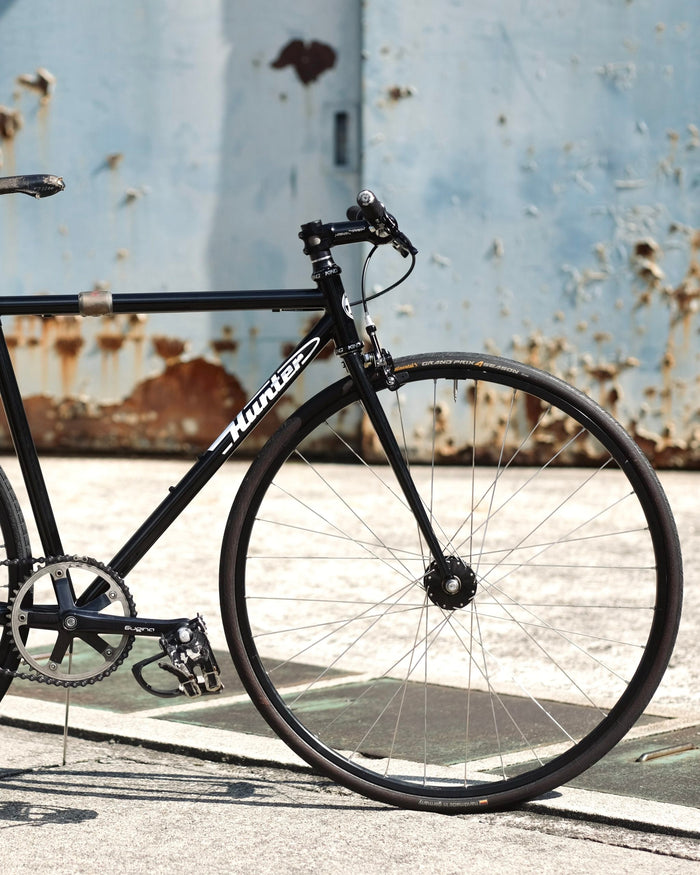 HUNTER CYCLES / Track