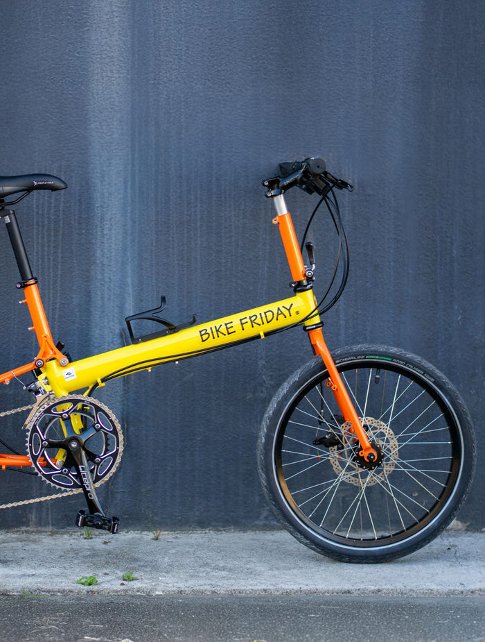 BIKE FRIDAY / New World Tourist
