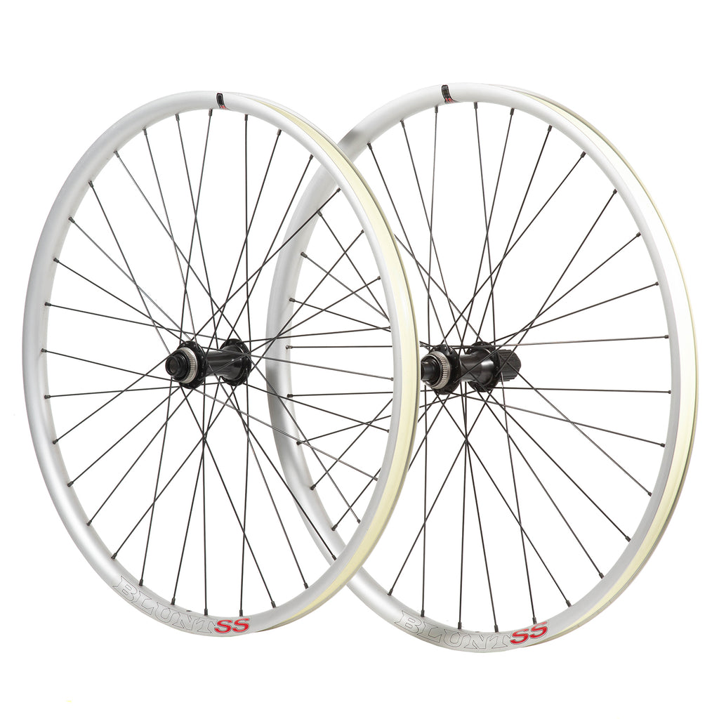 GORILLA SPUN Build Wheel [VELOCITY Blunt SS & SHIMANO Deore M6010-Boost]