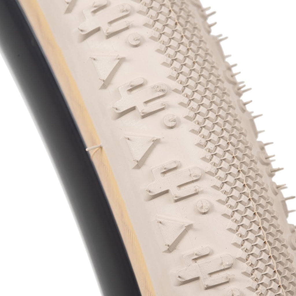 TOMII x SIMWORKS Faraway Tire