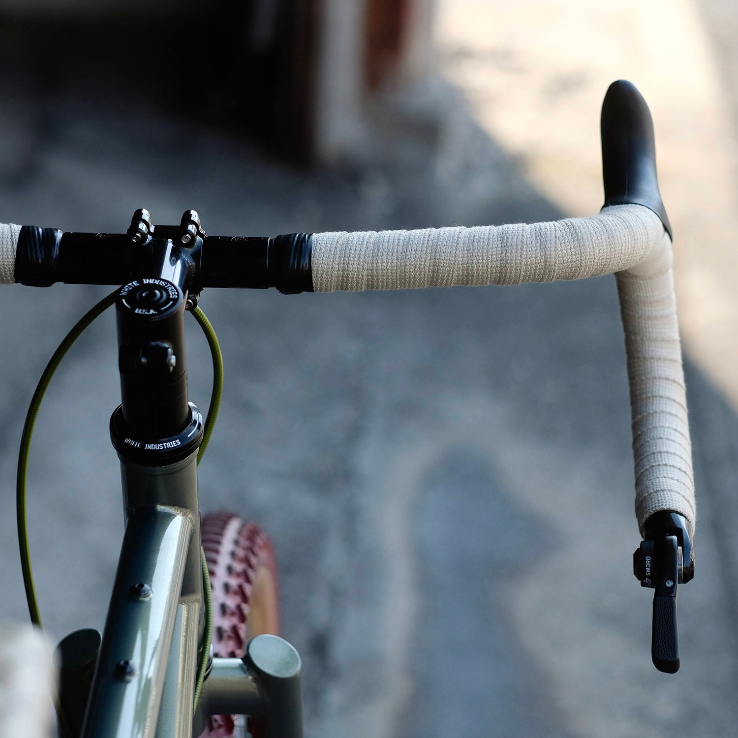 WILDE BICYCLE CO. Rambler Circles Original Complete Bike