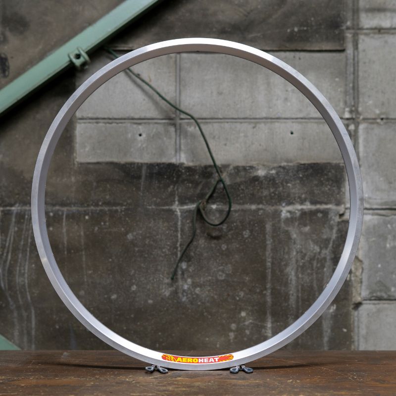 [New Old Stock] VELOCITY Aeroheat Rim  26"