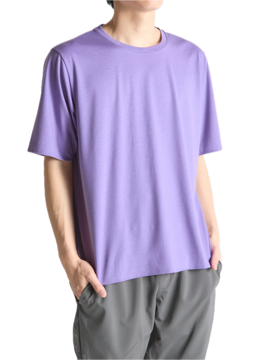 WunderwearのTシャツを持ってきて。