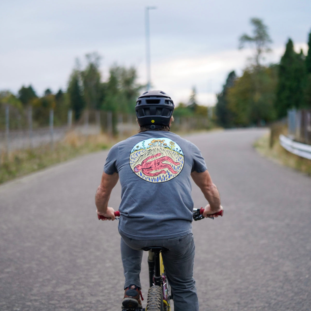 SIMWORKS Human Mushroom Pocket Tee