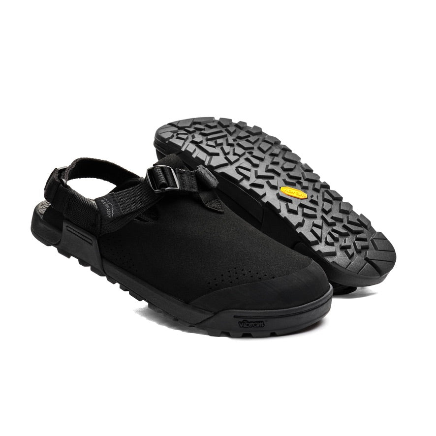 BEDROCK SANDALS Mountain Clog Synthetic Suede