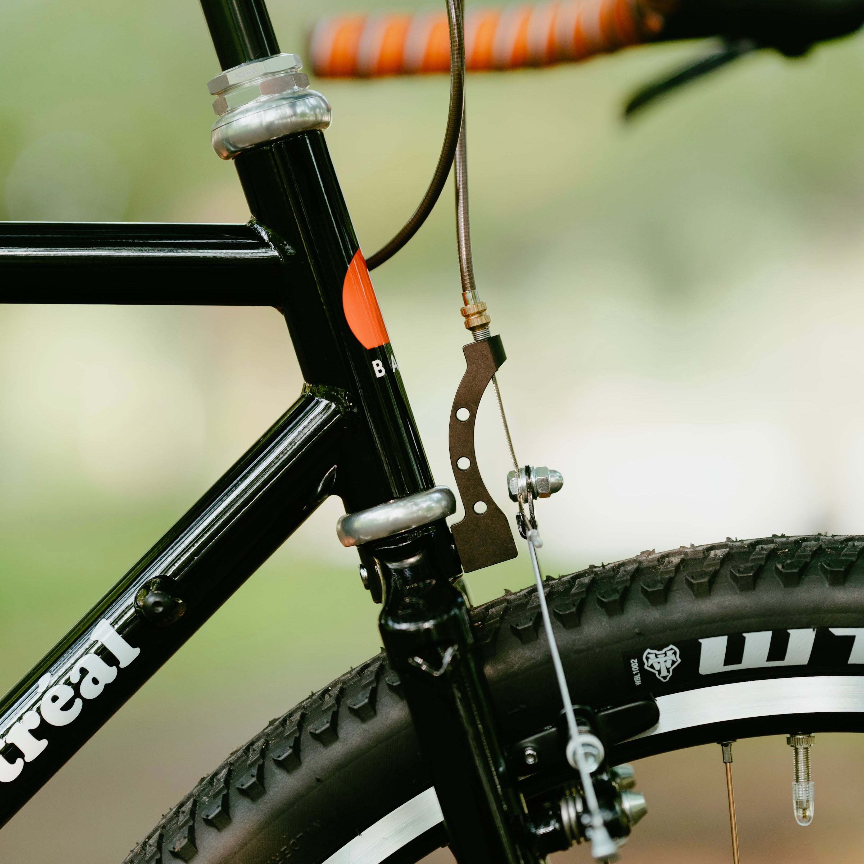 SHOVEL RESEARCH Fork Mounted Brake Cable Hanger