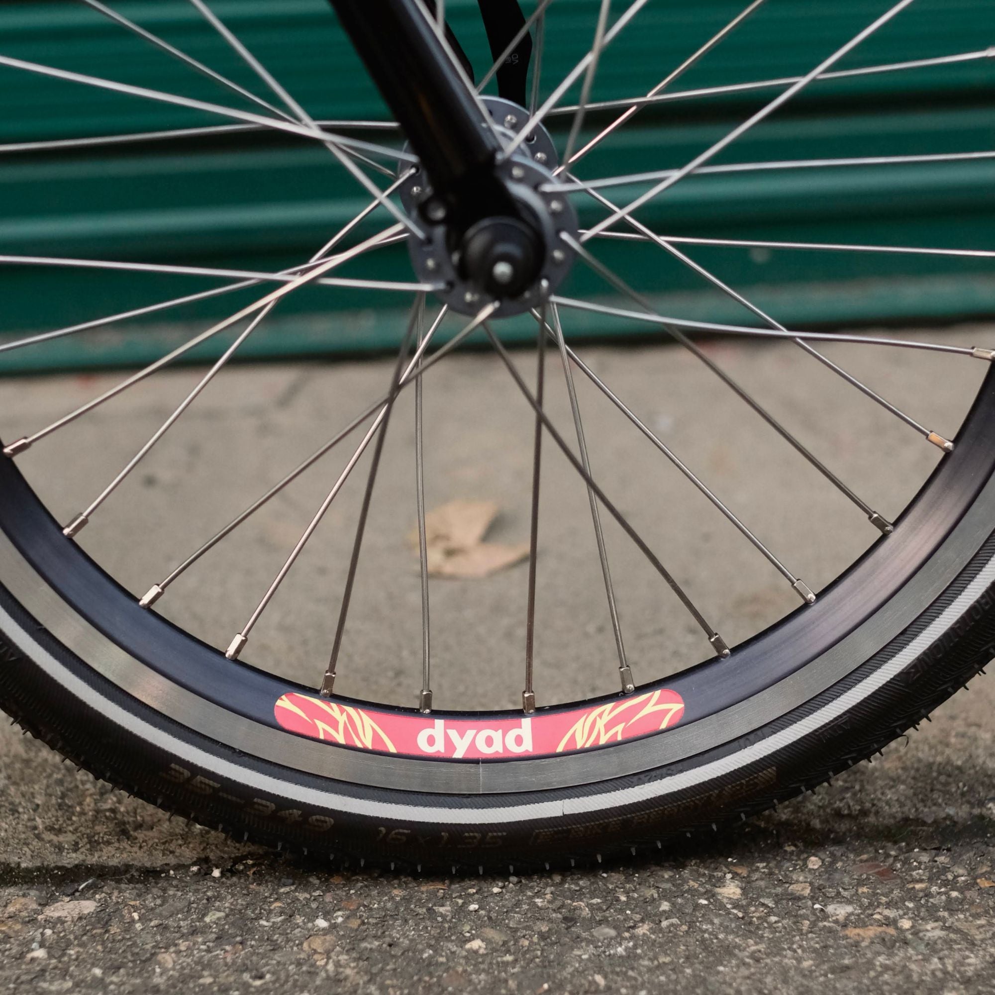 BIKE FRIDAY Pakit Circles Original Complete Bike