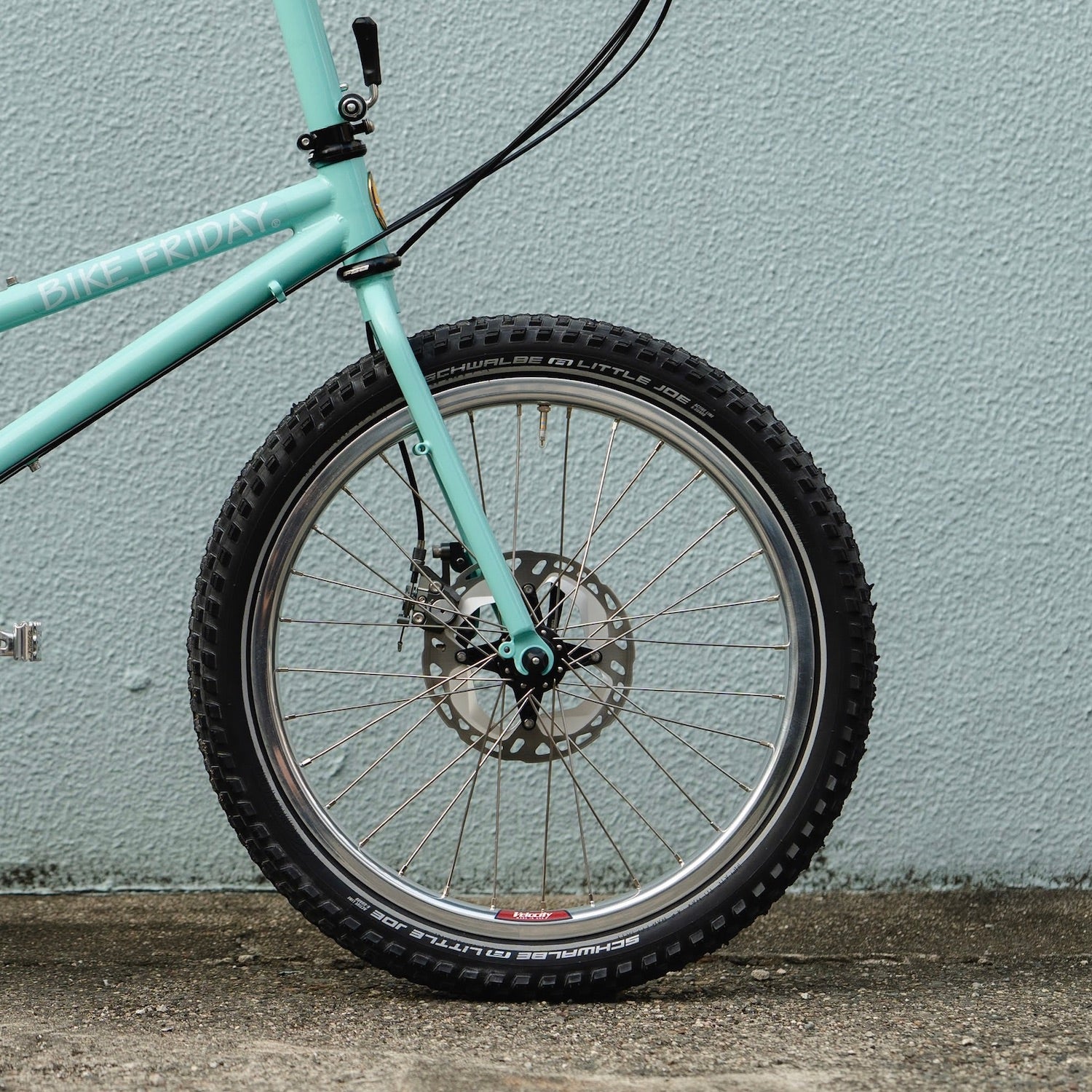 SCHWALBE Little Joe