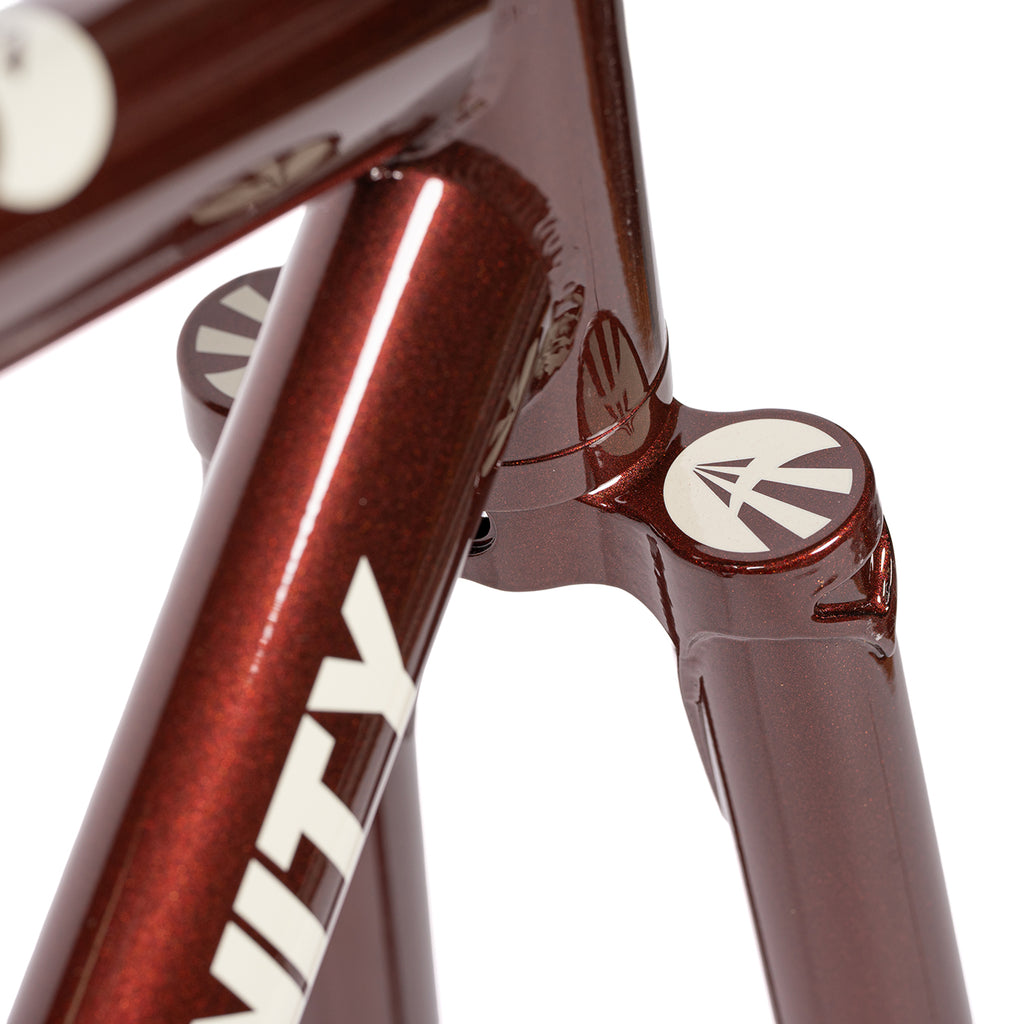 AFFINITY Lo Pro Track Frame Set