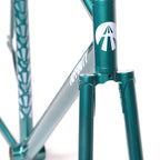 AFFINITY Lo Pro Track Frame Set