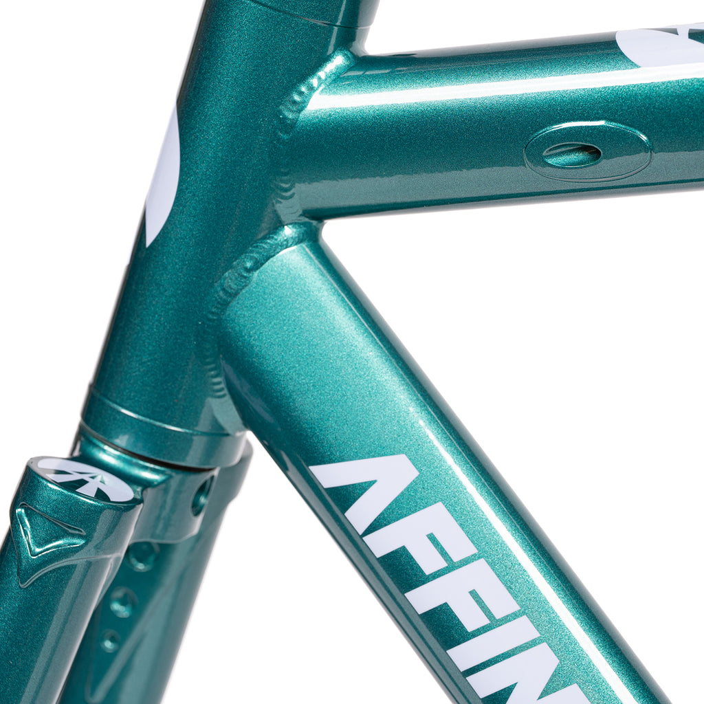 AFFINITY Lo Pro Track Frame Set