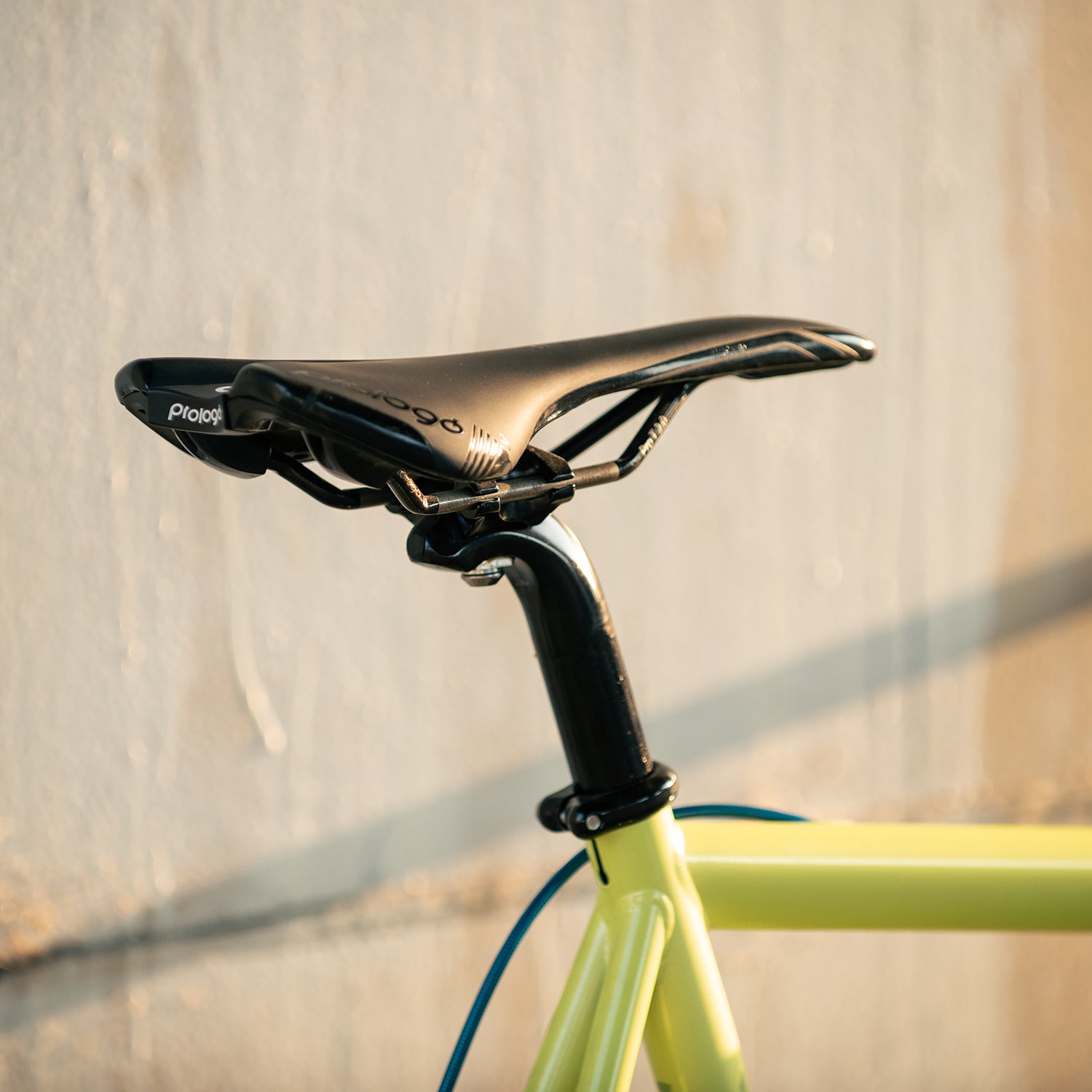 AFFINITY CYCLES Lo Pro Circles Original Complete Bike