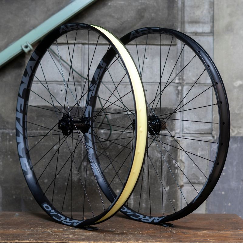 [Sold As Is] GORILLA SPUN Build Wheel Set [RACE FACE ARC40 x VELOCITY Race Disc Hub] -2