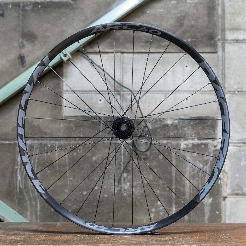 [Sold As Is] GORILLA SPUN Build Wheel Set [RACE FACE ARC40 x VELOCITY Race Disc Hub] -2
