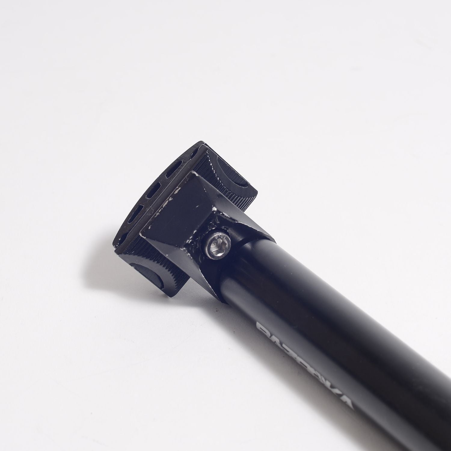 [Used] BAZOOKA Seat Post