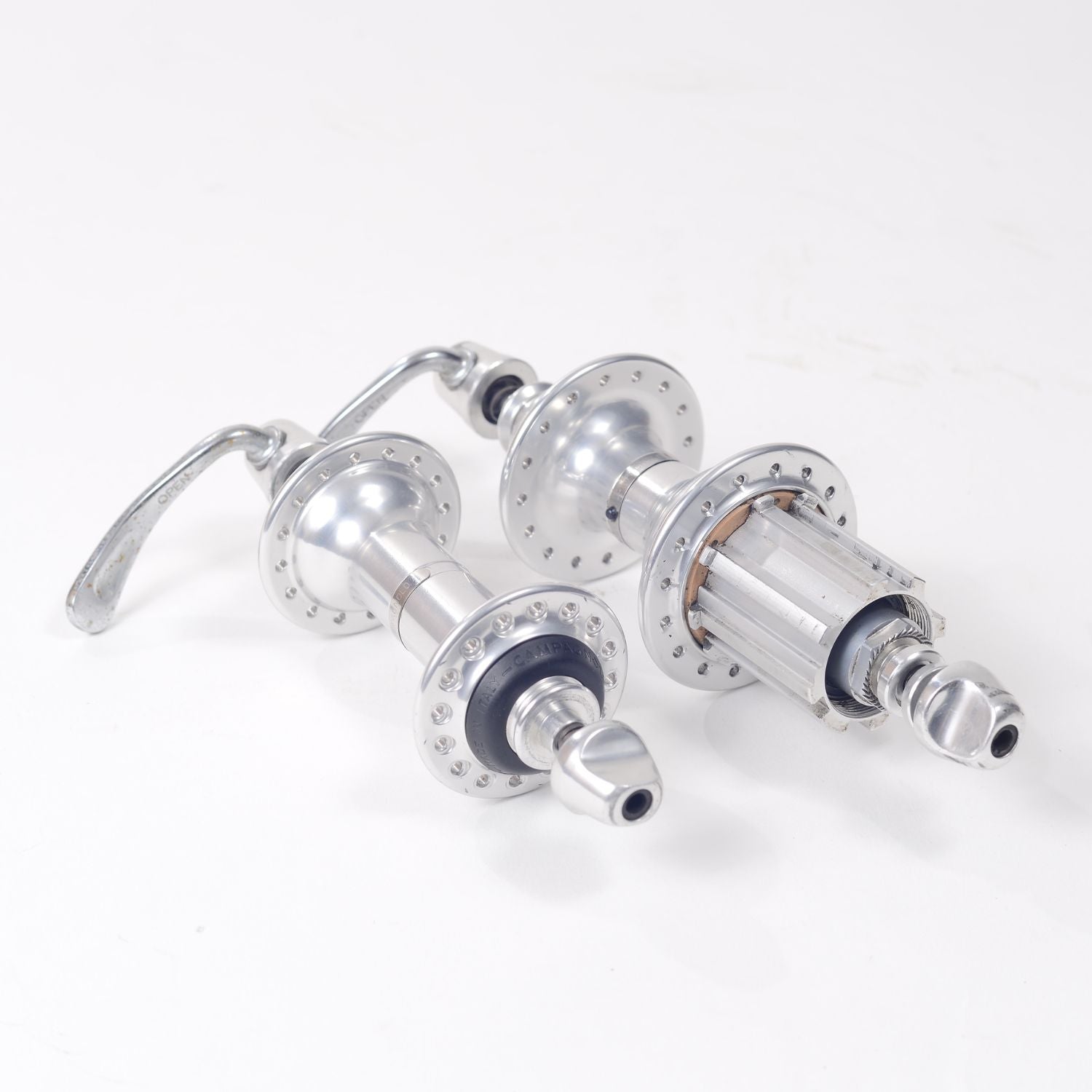 [Used] CAMPAGNOLO Record F/R Hub Set Campy9,10s