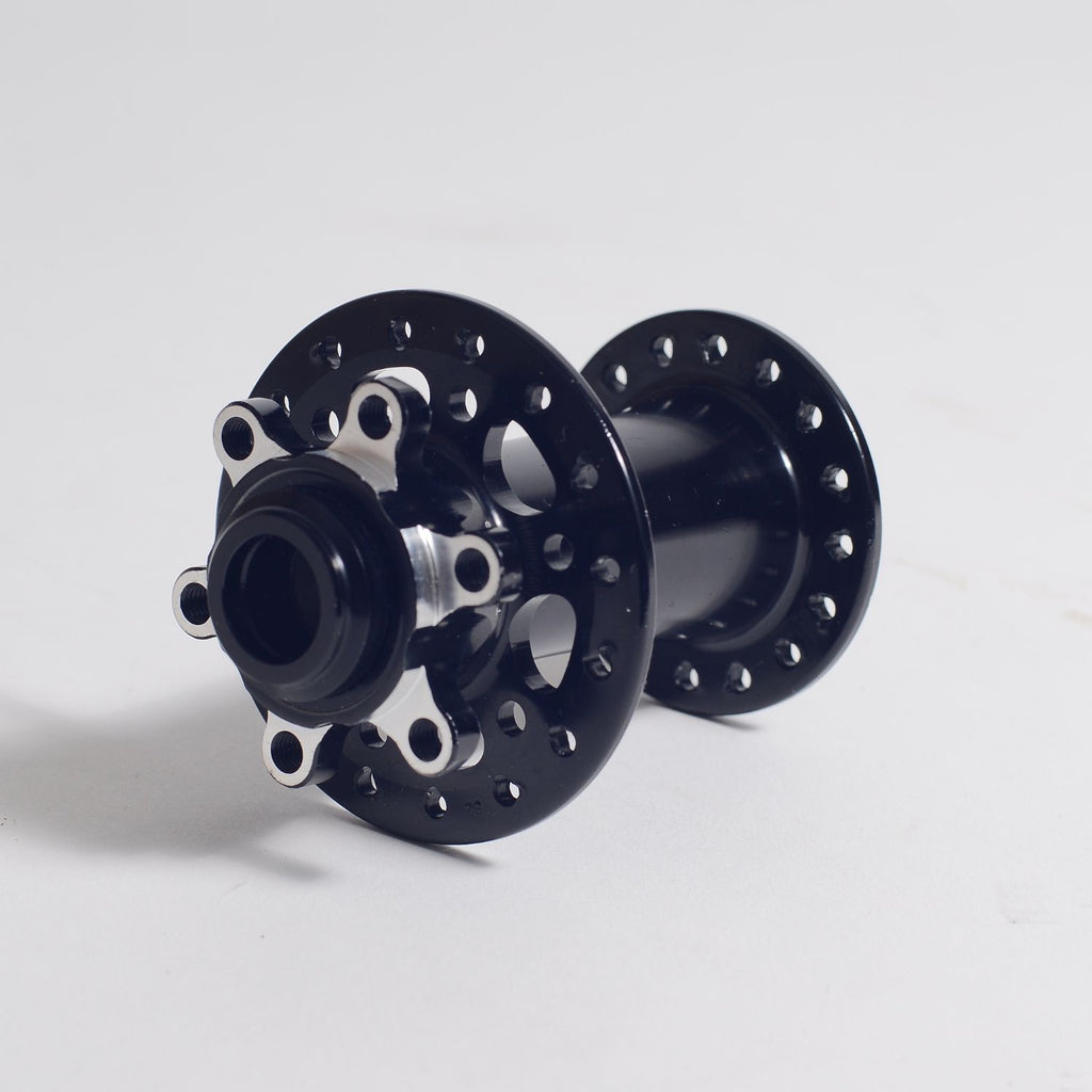 [Used] CULTURE CLUB Disc Front Hub 100-15Thru