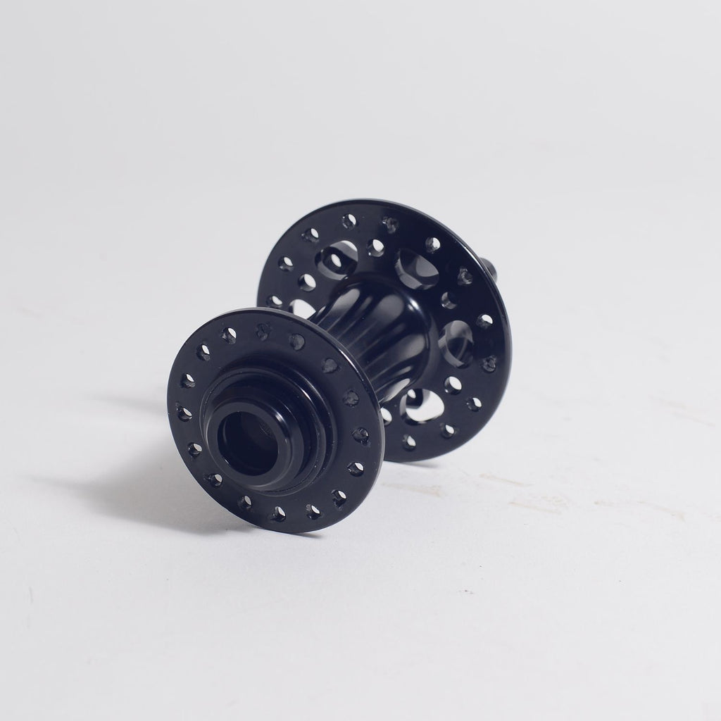 [Used] CULTURE CLUB Disc Front Hub 100-15Thru