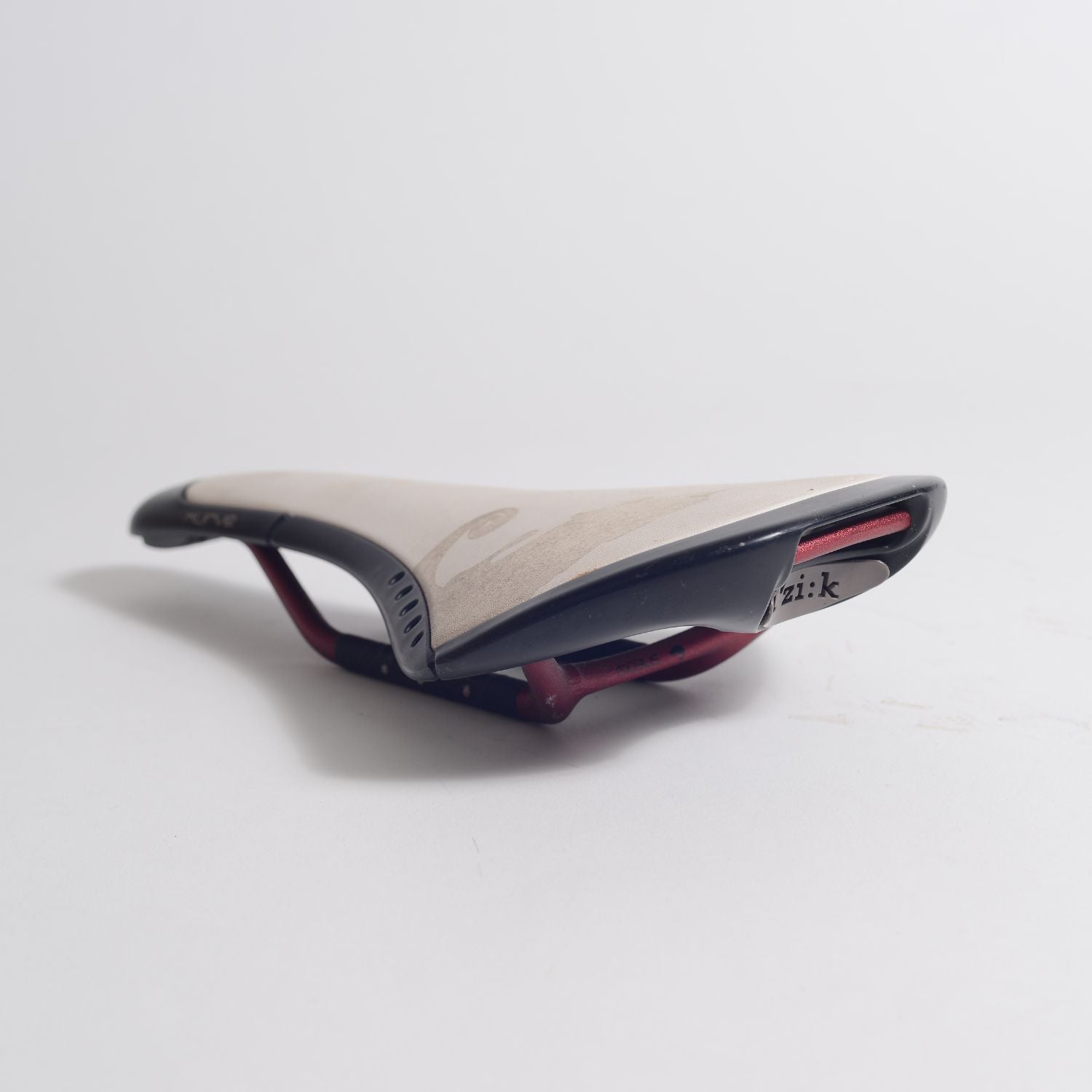 [Used]  FIZIK Kurve Saddle （CHAMELEON）