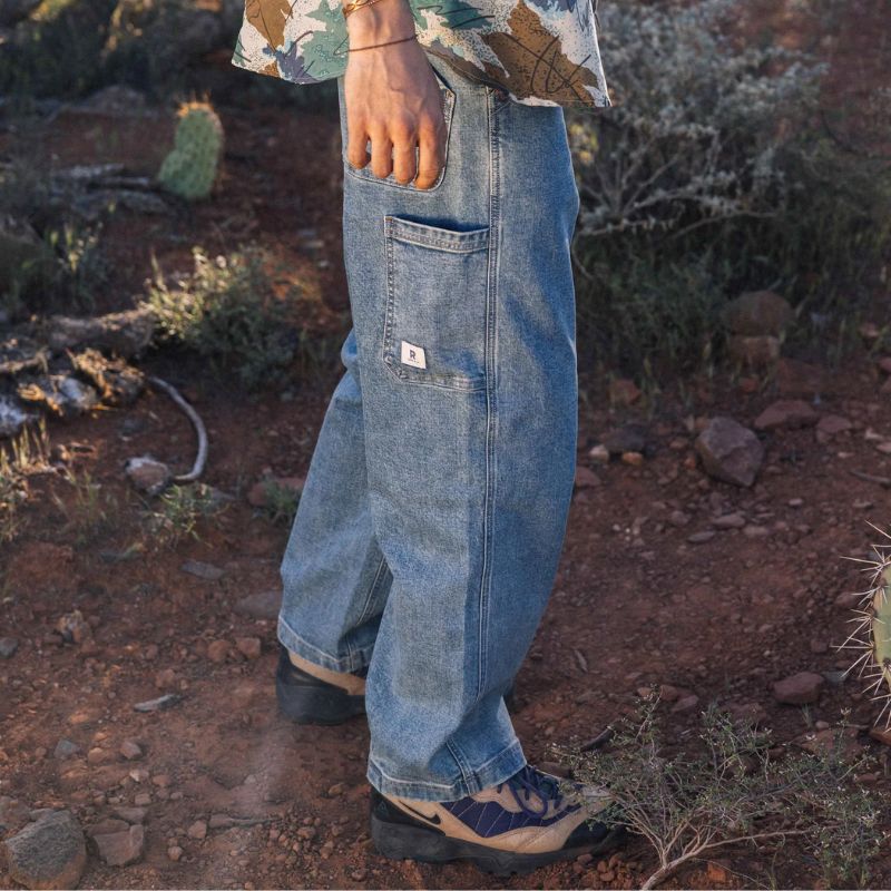 RIPTON Men's Amok Jeans