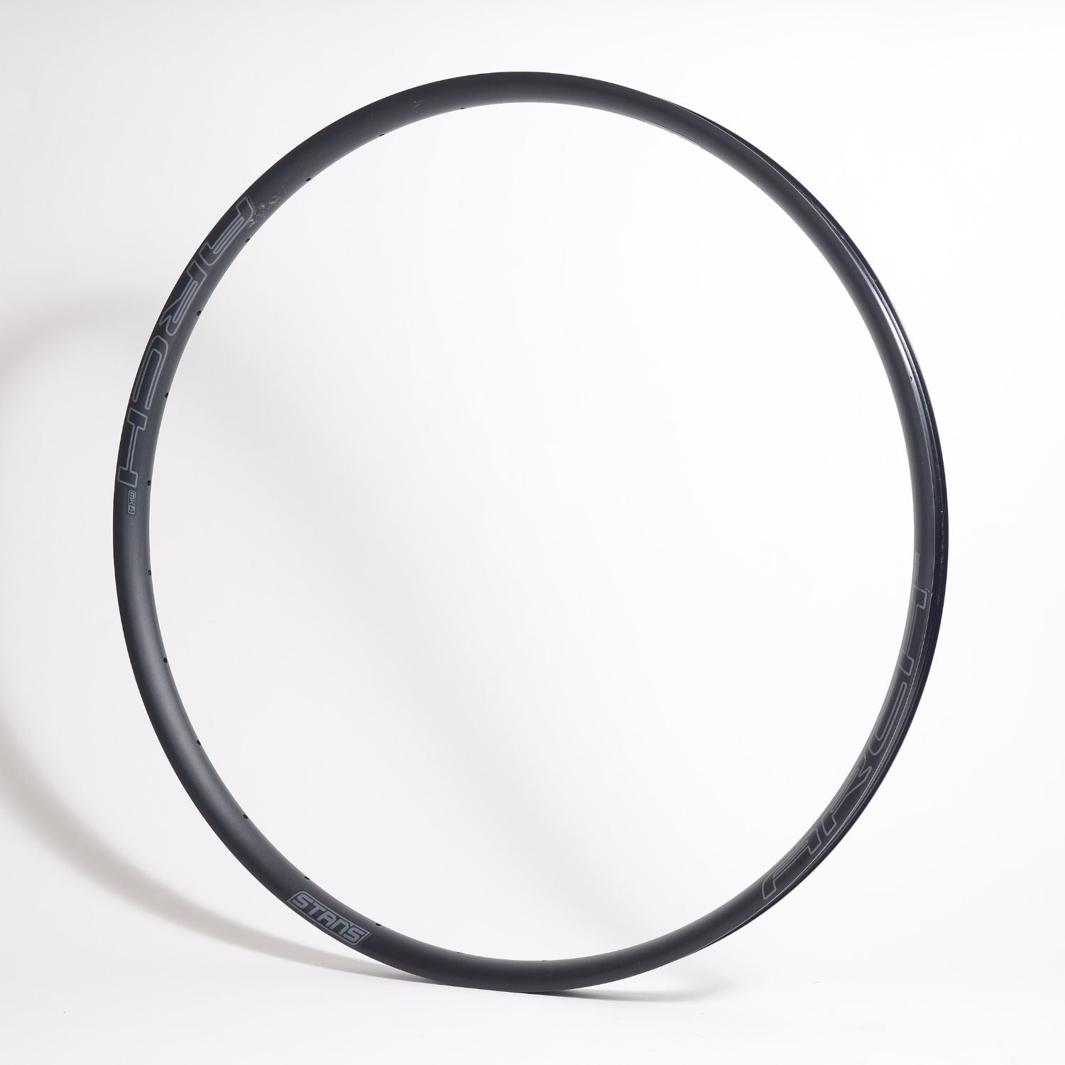 [Used] STAN'S NOTUBES Arch mk4 rim 700c-28H Set