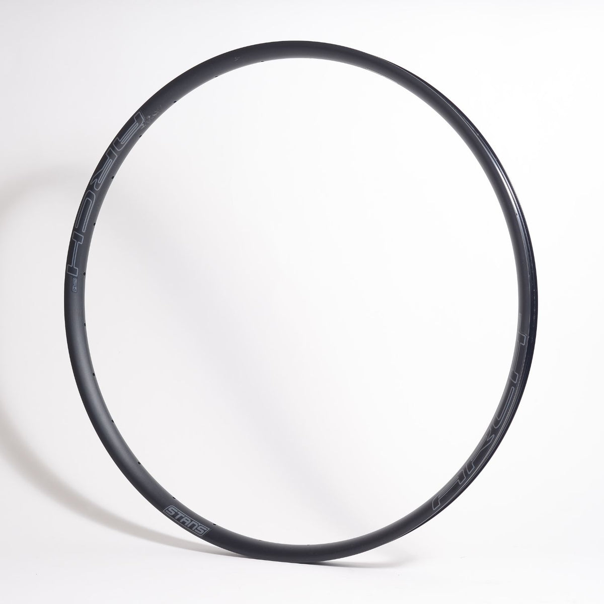 [Used] STAN'S NOTUBES Arch mk4 rim 700c-28H Set
