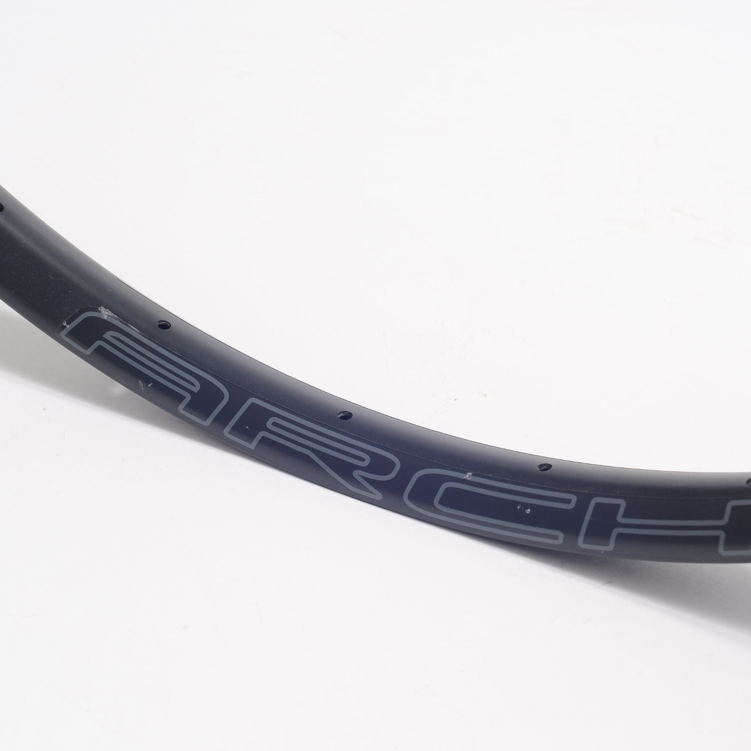 [Used] STAN'S NOTUBES Arch mk4 rim 700c-28H Set