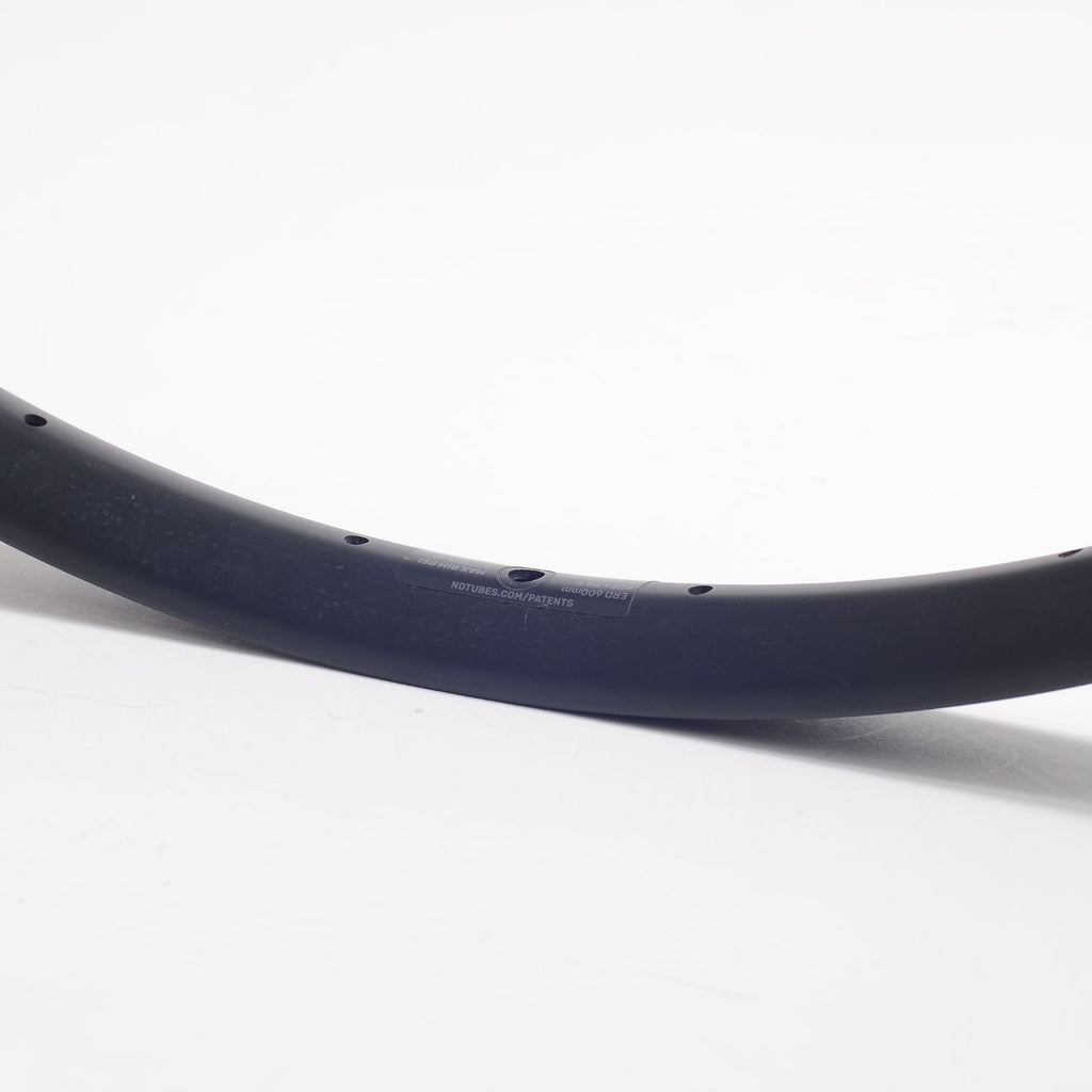 [Used] STAN'S NOTUBES Arch mk4 rim 700c-28H Set